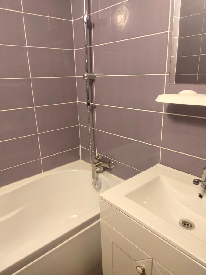 Apartament Geo Nehoiu Buitenkant foto